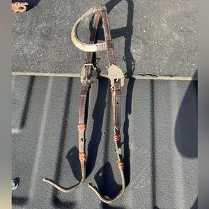 One ear Headstall - Leather Silver Rawhide